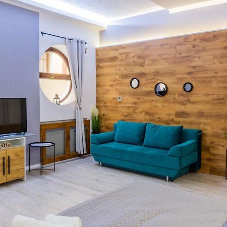 Апартаменты Koa - Inside Old Town Брашов Экстерьер фото